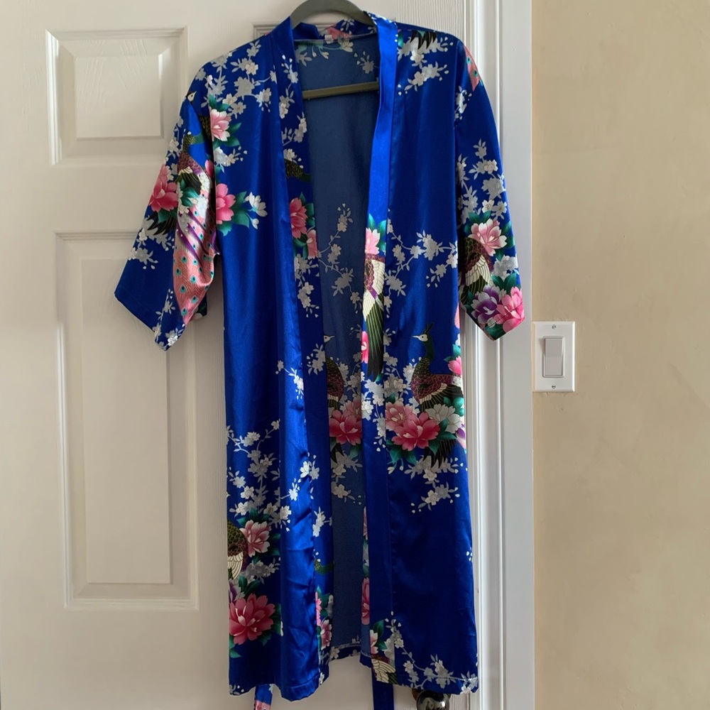 Blue Floral Satin Kimono Robe - Picture 2 of 3